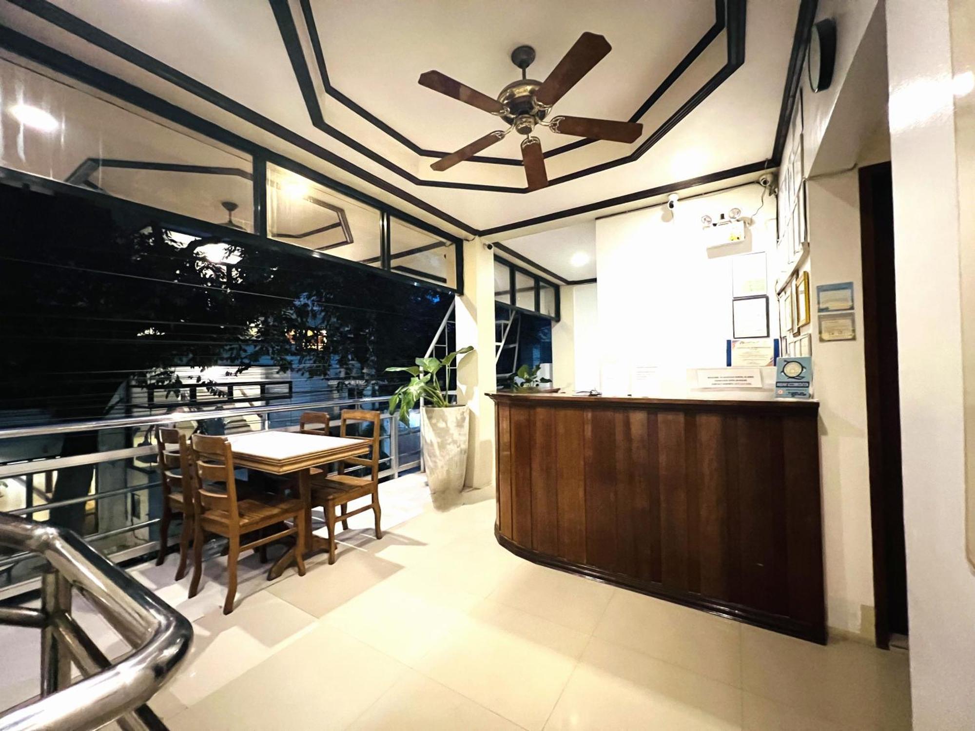 Alocasia Hostel Эль-Нидо Экстерьер фото